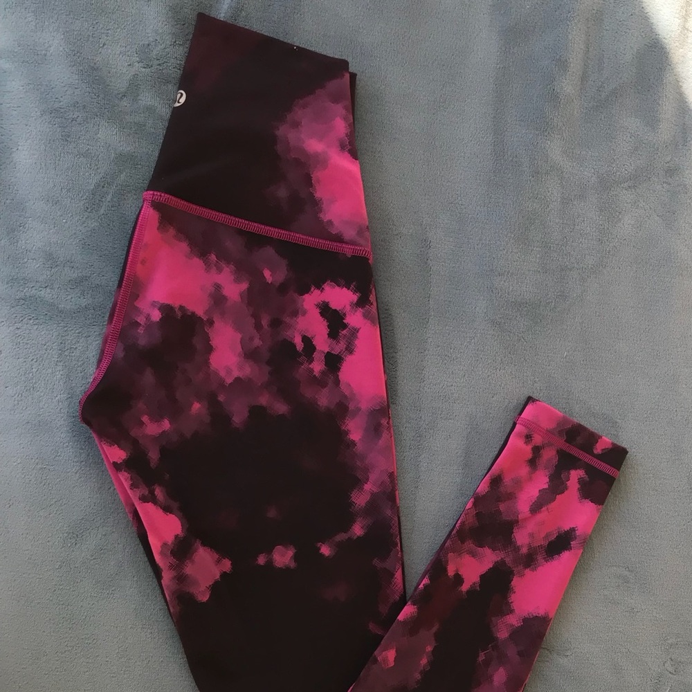 Lululemon high rise wonder under leggings